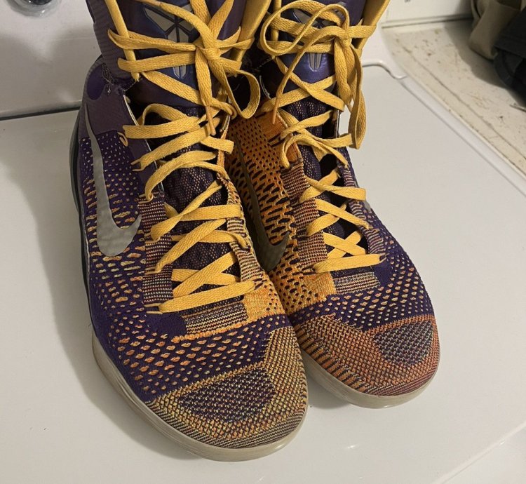 Rare Kobe Elite 9 Showtime