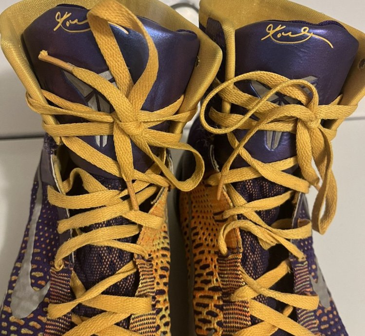 Rare Kobe Elite 9 Showtime