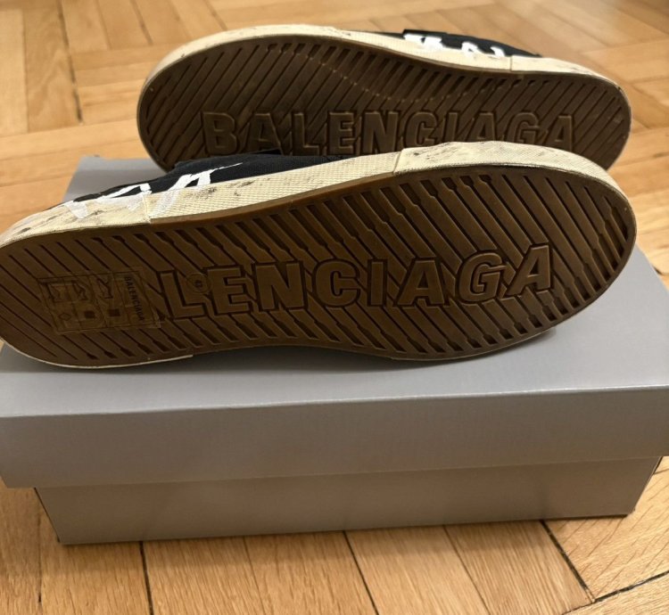 Balenciaga Paris Low Top Sneaker