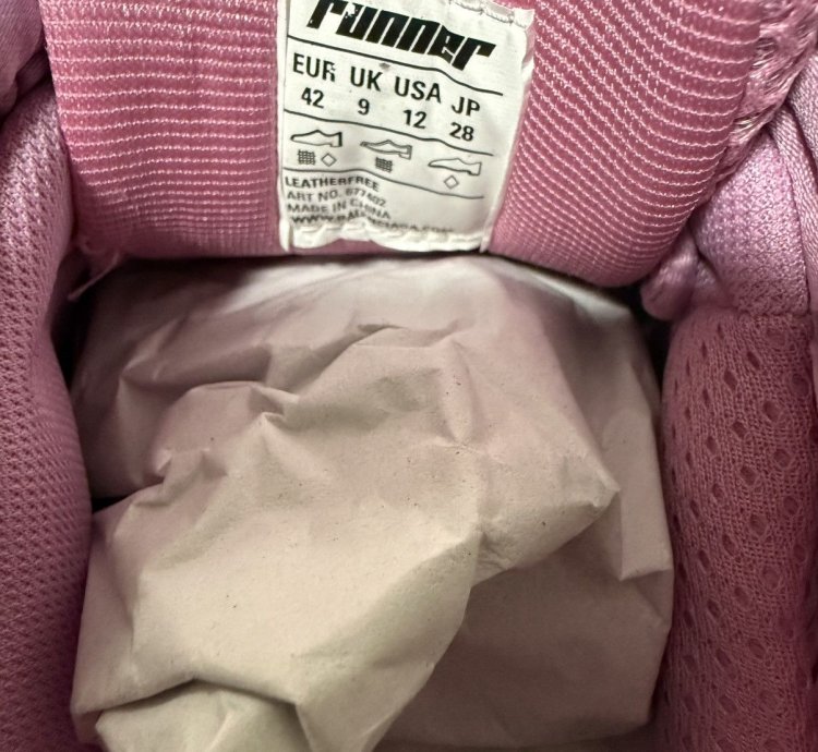 Balenciaga Pink Runner Sneaker 42