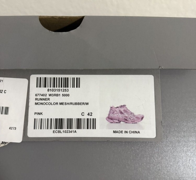 Balenciaga Pink Runner Sneaker 42