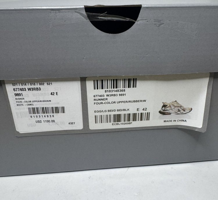 Balenciaga Runner