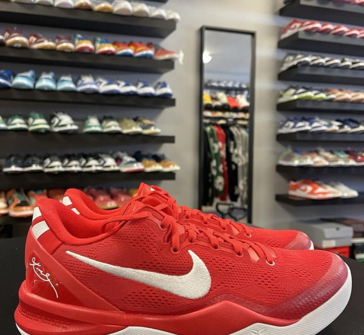 Size 10 - Nike Kobe 8 Protro University Red Hf9550-600