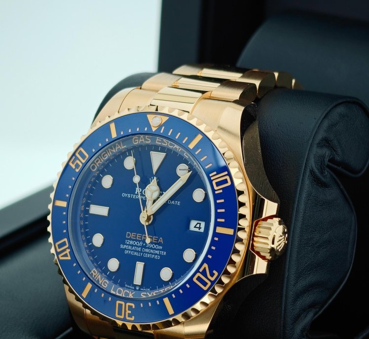Rolex Sea-dweller Deepsea Basel One 136668 Deep Blue Oyster Perpetual Rolex Deepsea -blue Dial 44mm