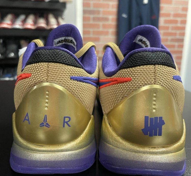 Size 10 5 - Undefeated Nike Zoom Kobe 5 Hall Of Fame