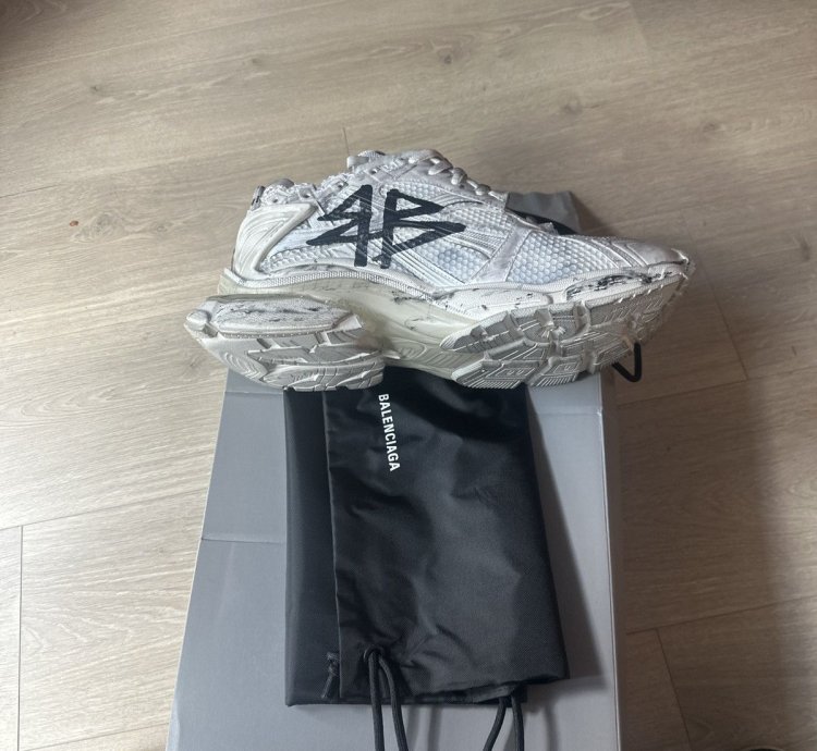 Balenciaga Runner Graffiti Sneakers