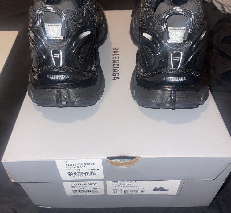 Balenciaga Runner Matte Black
