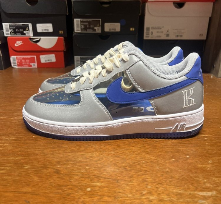 Air Force 1 Cmft Kyrie Irving Size 10 5
