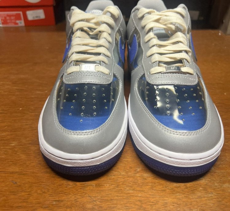 Air Force 1 Cmft Kyrie Irving Size 10 5