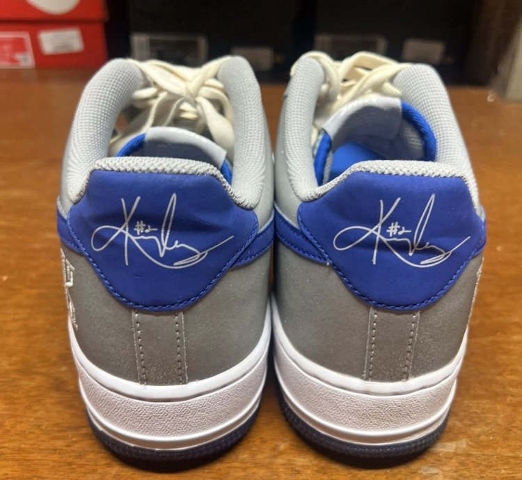 Air Force 1 Cmft Kyrie Irving Size 10 5