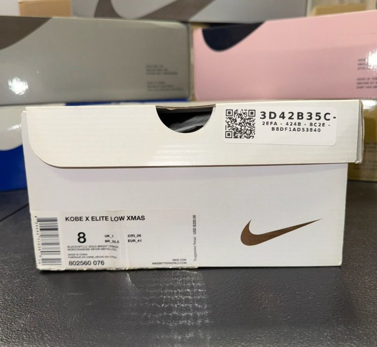 Size 8 - Nike Kobe 10 Elite Christmas 802560-076
