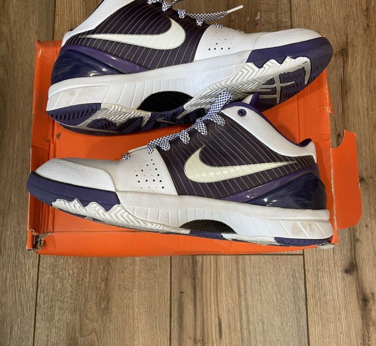Size 9 - Nike Zoom Kobe 4 Tb Varsity Purple