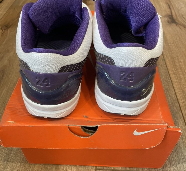 Size 9 - Nike Zoom Kobe 4 Tb Varsity Purple