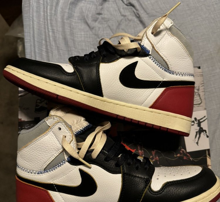 Union Jordan 1 Black Toe