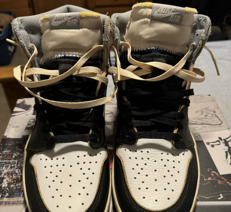 Union Jordan 1 Black Toe