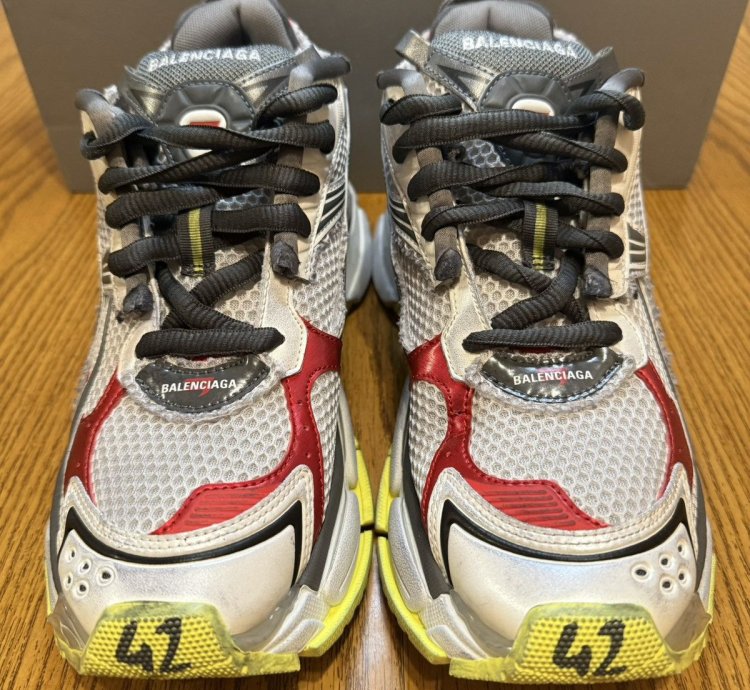 Balenciaga Runner Sneaker red Yellow