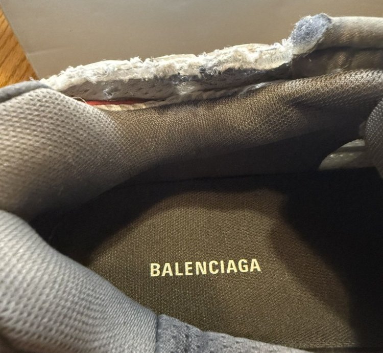 Balenciaga Runner Sneaker red Yellow