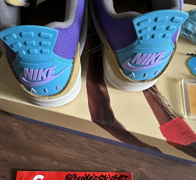 Union Jordan 4 Retro Sp