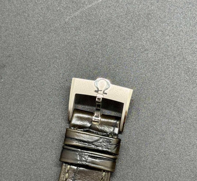 Omega Limited Edition Of 70 Platinum Automatic Watch Co-axial Master Chronometer Small Seconds