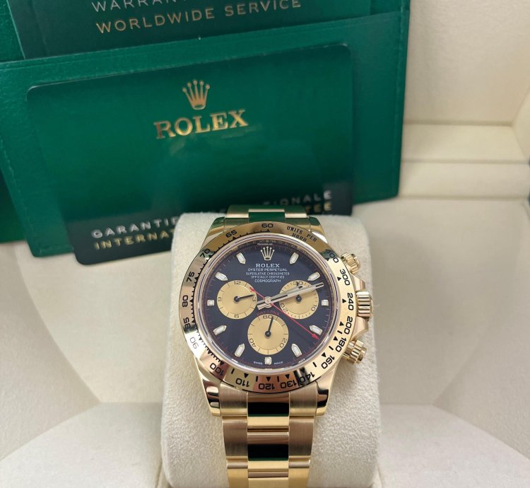 Rolex Daytona Paul Newman Yellow Gold Daytona Black Dial Yellow Subdials 116508