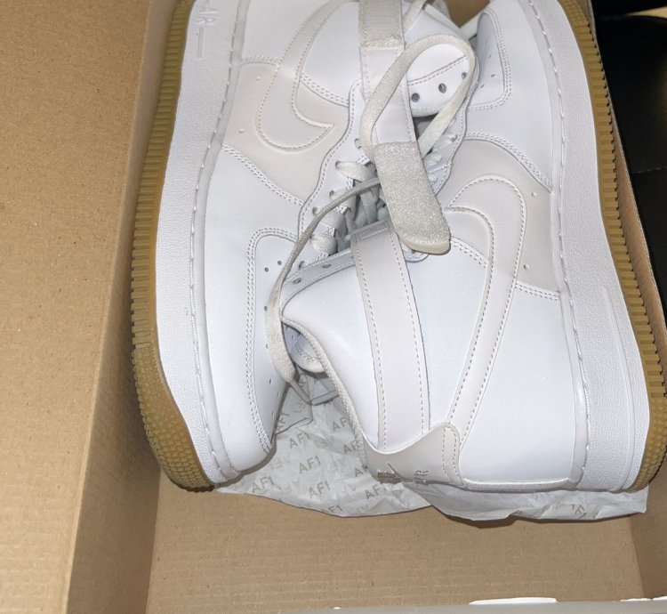 Air Force 1 High size 7y