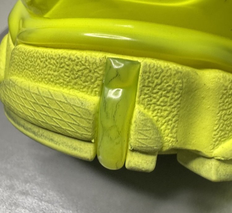 Balenciaga Runner Sneaker Fluo Yellow Size 46 Men New