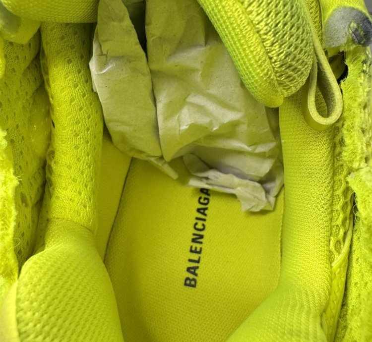 Balenciaga Runner Sneaker Fluo Yellow Size 46 Men New