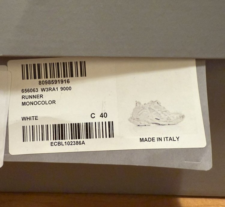 Balenciaga Runner Sneaker White 40