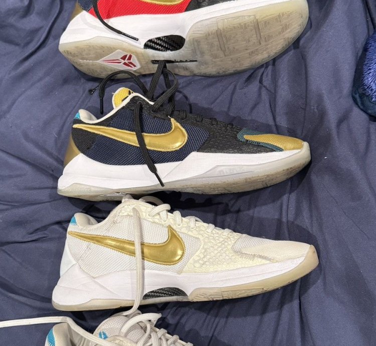 Undefeated Nike Kobe 5 Pack