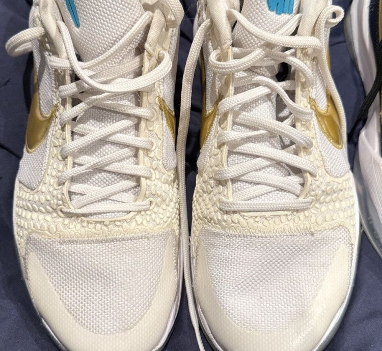 Undefeated Nike Kobe 5 Pack
