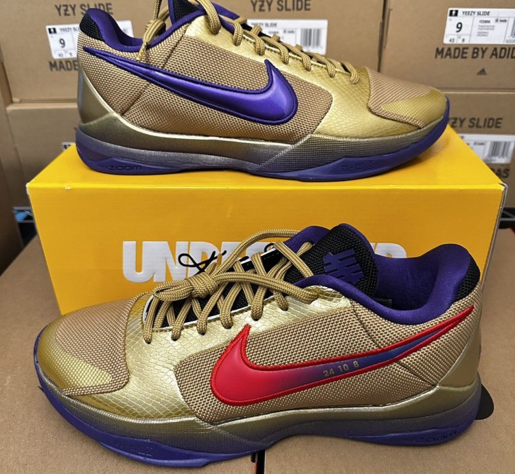 Undefeated Nike Kobe 5 Protro Hall Of Fame - Size 11