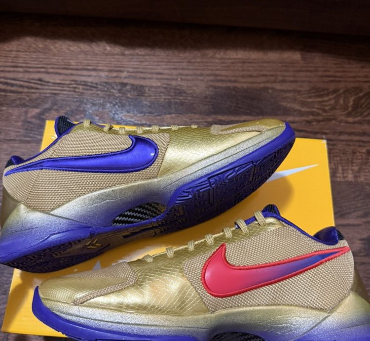 Undefeated Zoom Kobe 5 Protro Hall Of Fame