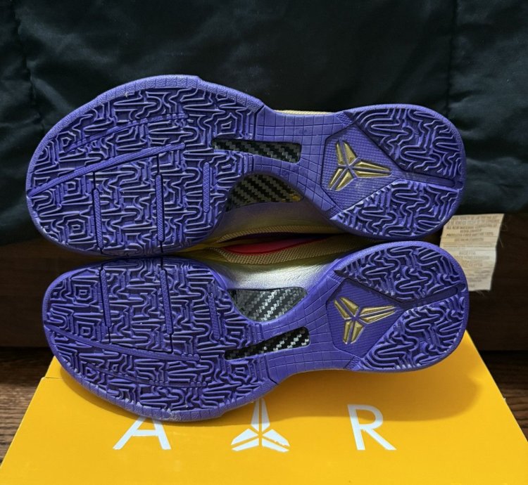 Undefeated Zoom Kobe 5 Protro Hall Of Fame