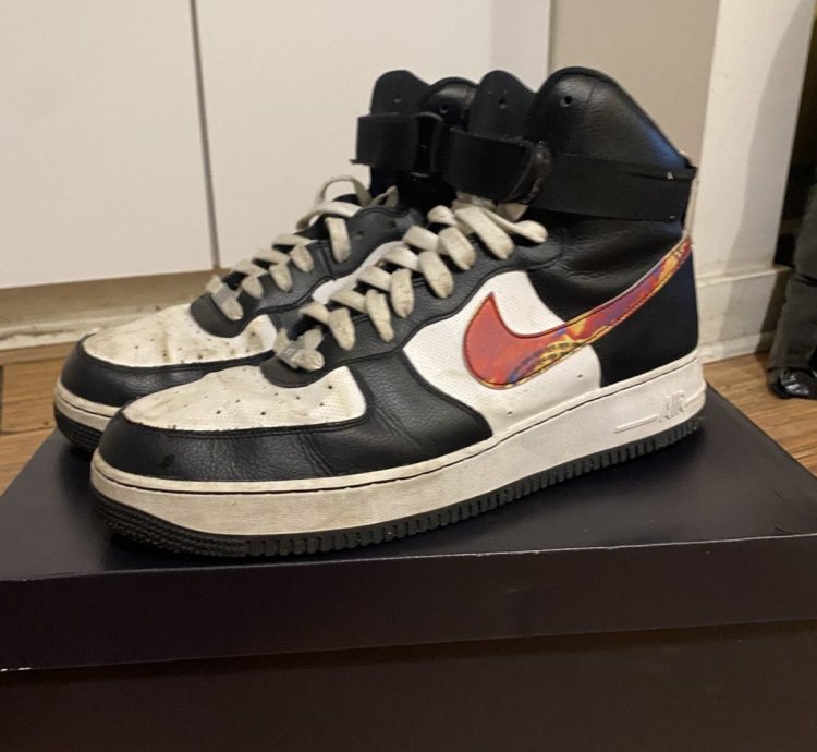 Air Force 1 High 07 Lv8 - Size 13