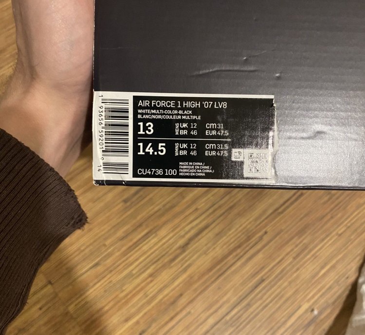 Air Force 1 High 07 Lv8 - Size 13