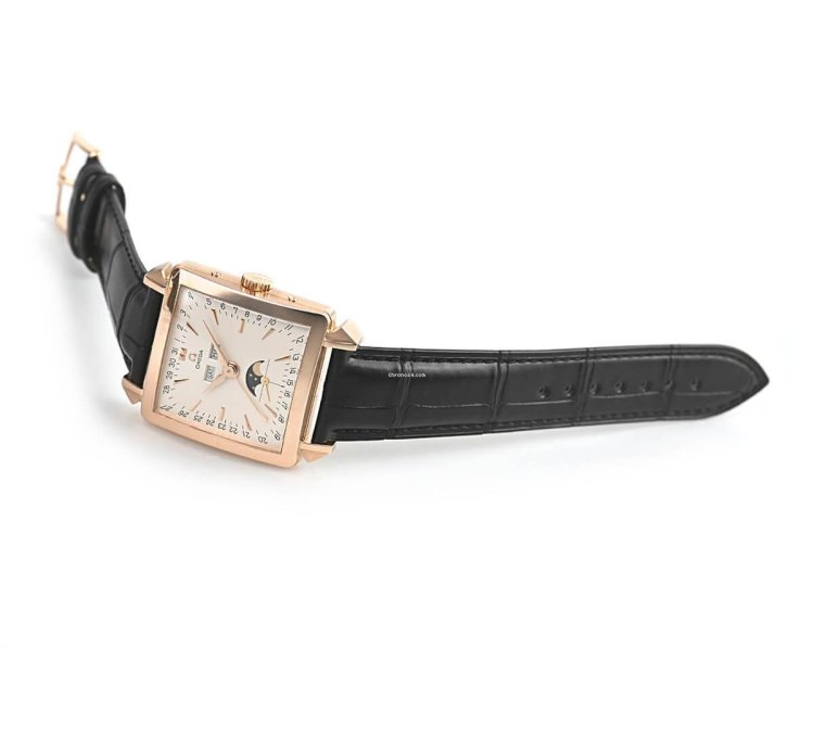 Omega Museum Collection No 2 Rose Gold Triple Calendar Moonphase Silver 32 8 32 5mm 5756 30 01
