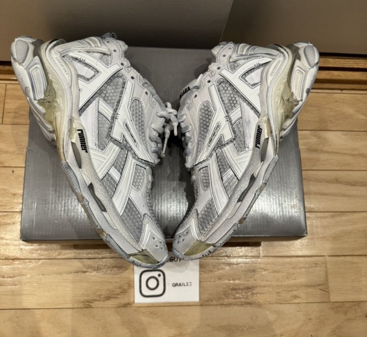 Balenciaga Runner Triple White Sz 41