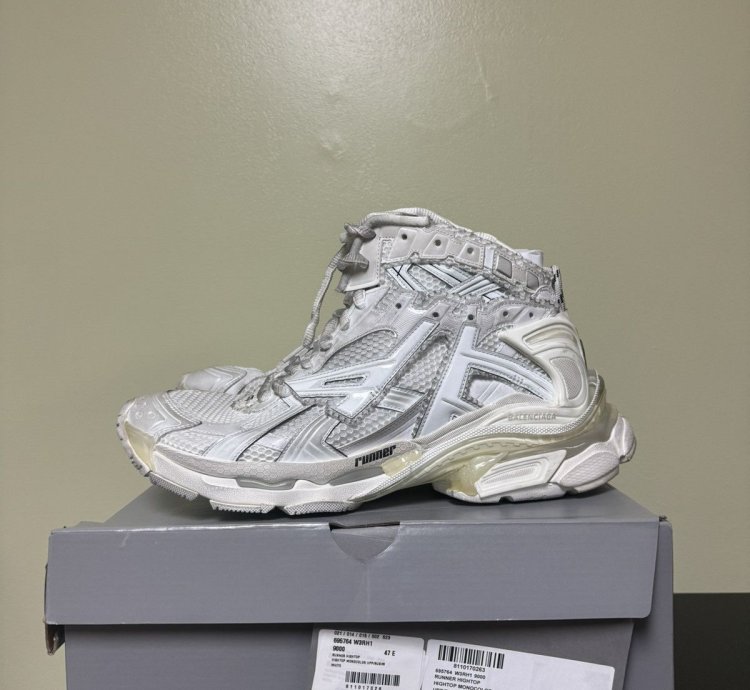 Balenciaga Runner White