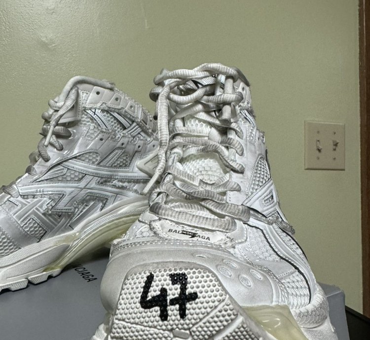 Balenciaga Runner White