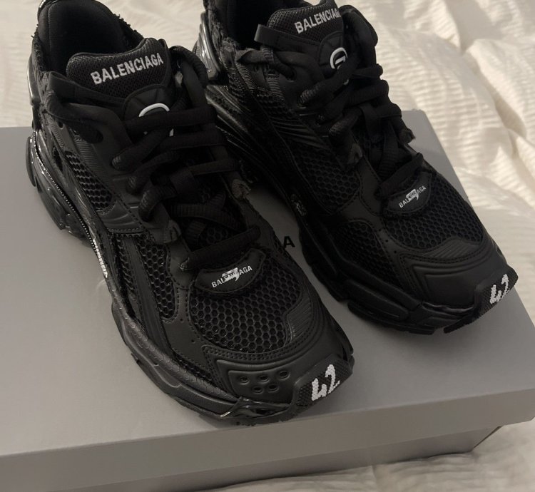 Balenciaga Runners