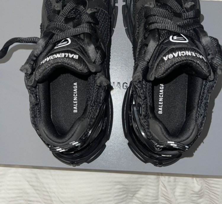 Balenciaga Runners