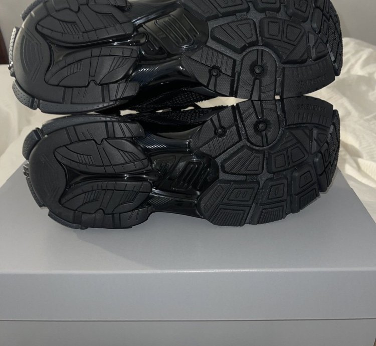 Balenciaga Runners