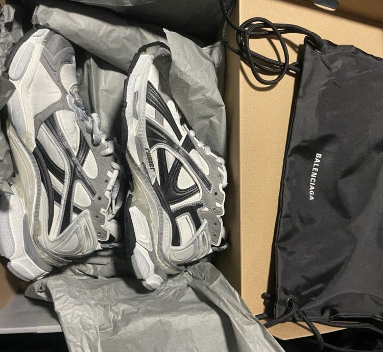 Balenciaga Runners 2 0 Size 9