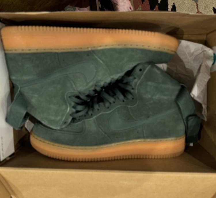 Air Force 1 High 07 Lv8 Suede