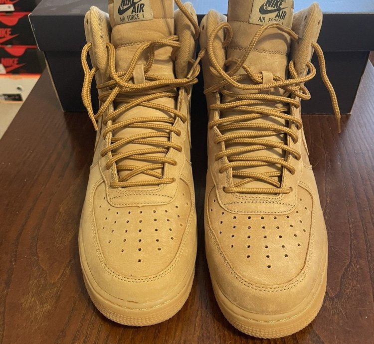 Air Force 1 High 07 Lv8 Wb