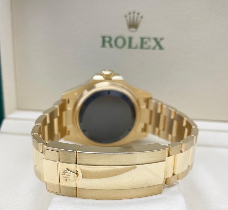 Rolex Sea-dweller Deepsea New Sea-dweller Deepsea 136668 Blue Dial 44mm Yellow Gold