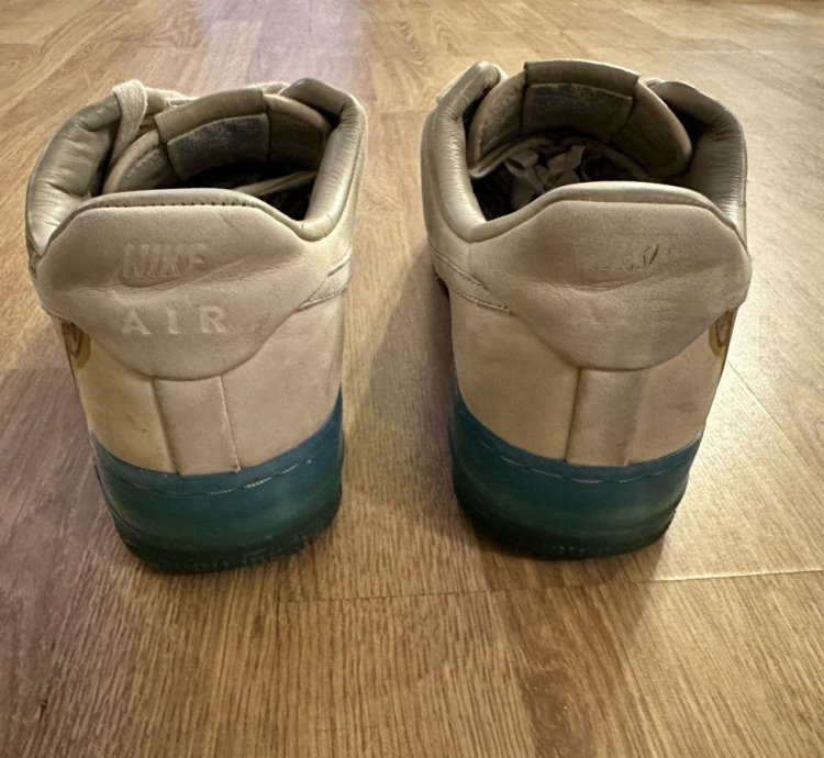 Vintage Nike Air Force 1 Supreme Kobe Bryant 2007 Y2k