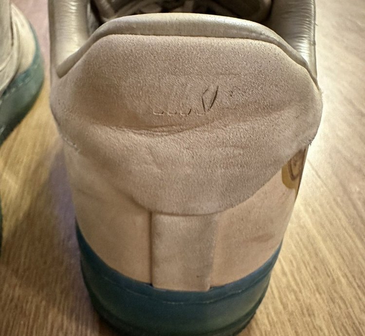 Vintage Nike Air Force 1 Supreme Kobe Bryant 2007 Y2k