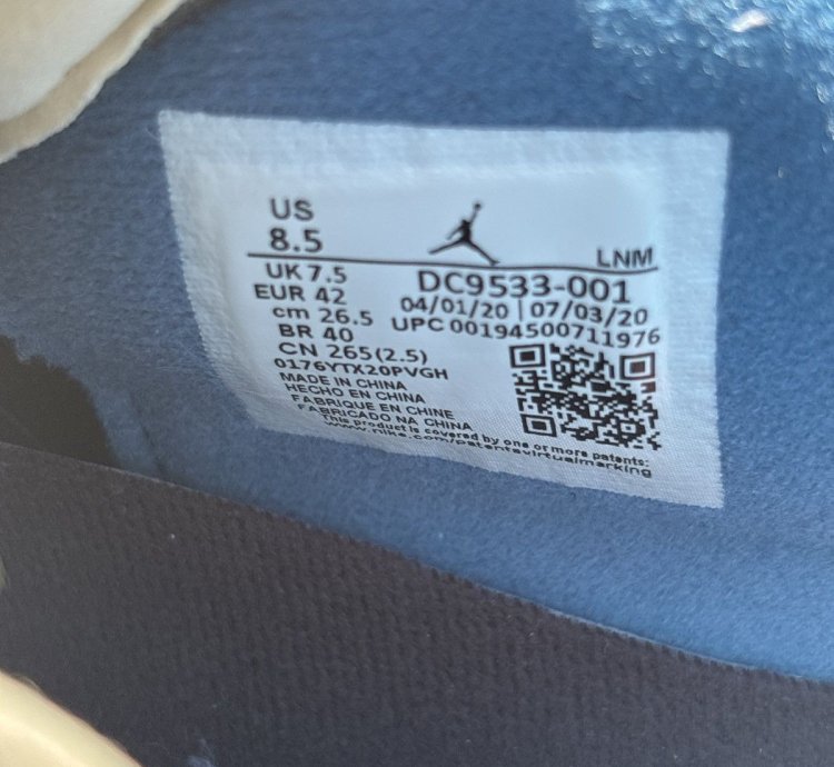 Union La Jordan 4 Off Noir