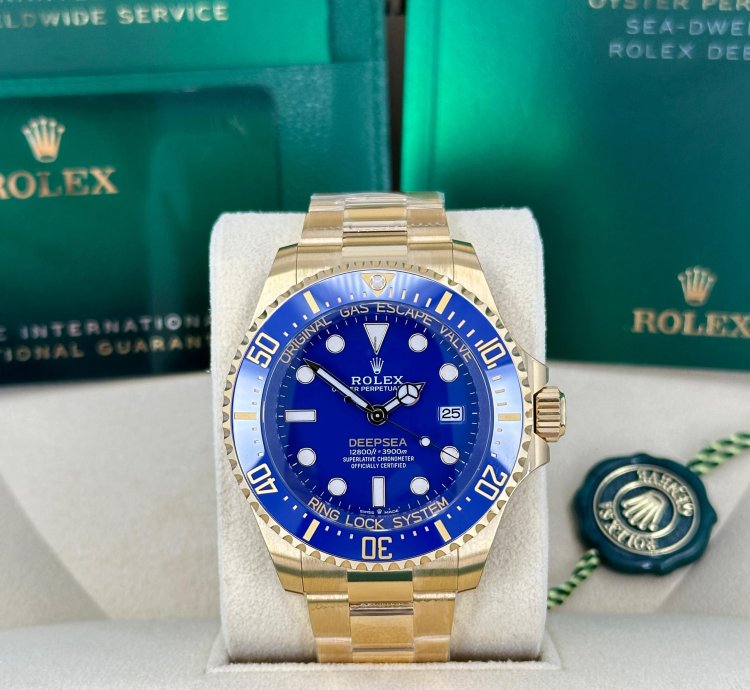 Rolex Sea-dweller Deepsea Unworn 2024 Deepsea Blue Yellow Gold 136668lb-0001 Complete